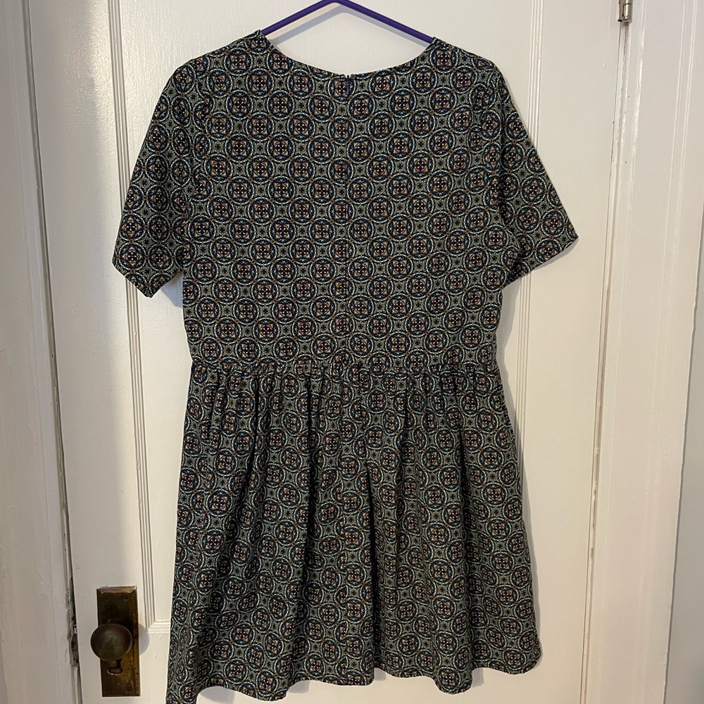Urban Outfitters patterned dress - Picture 6 of 6